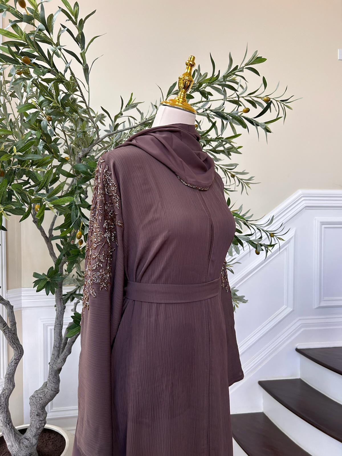 Elegant Muave Floral Design Abaya