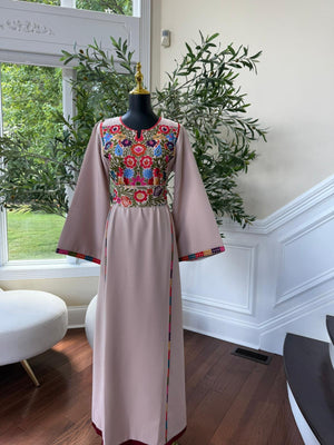 Cream Floral Embroidery Thobe