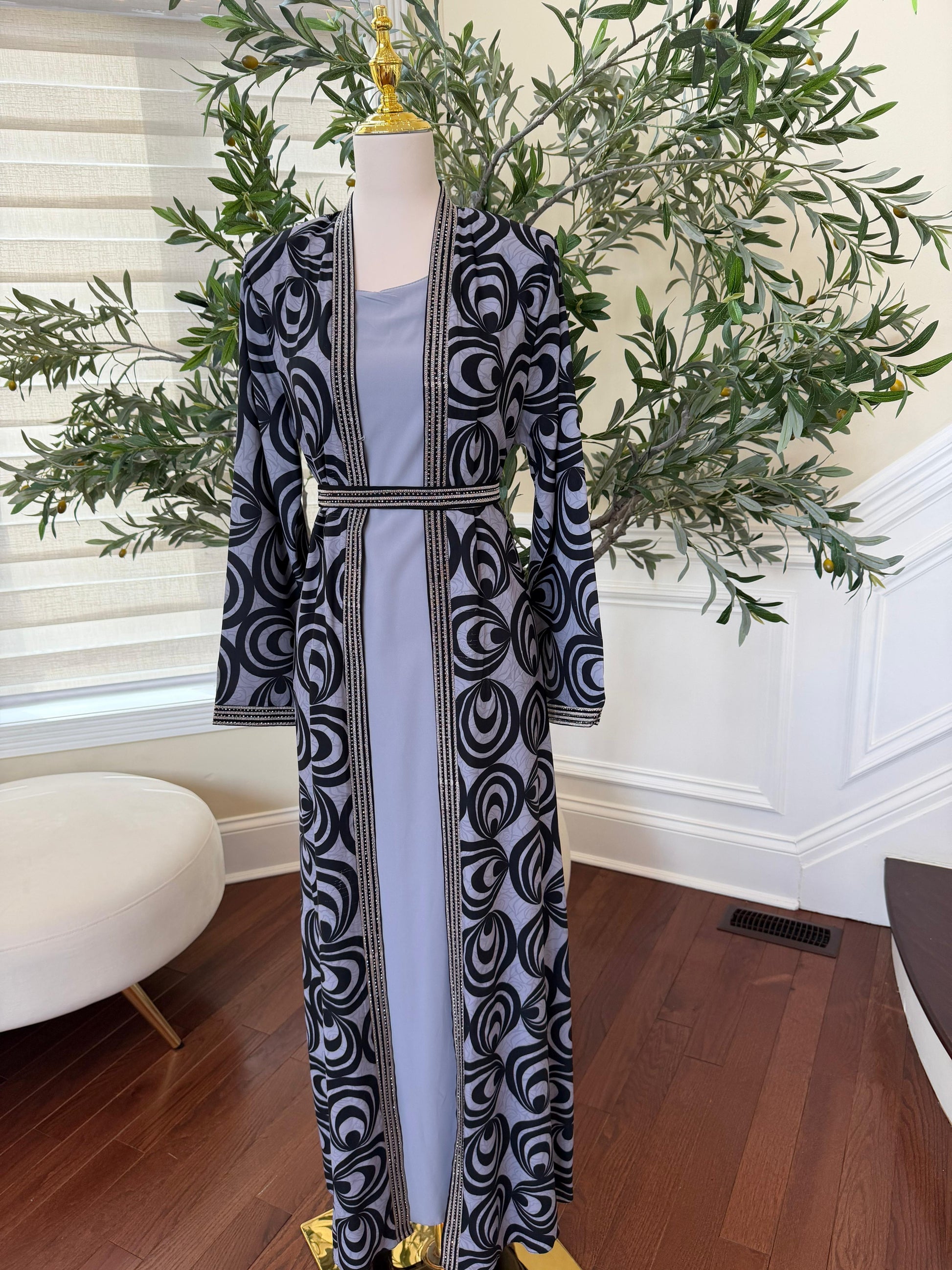 Midnight Marble Two-Piece Abaya