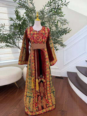 Embroidery Tatreez Jana W Nar Thobe