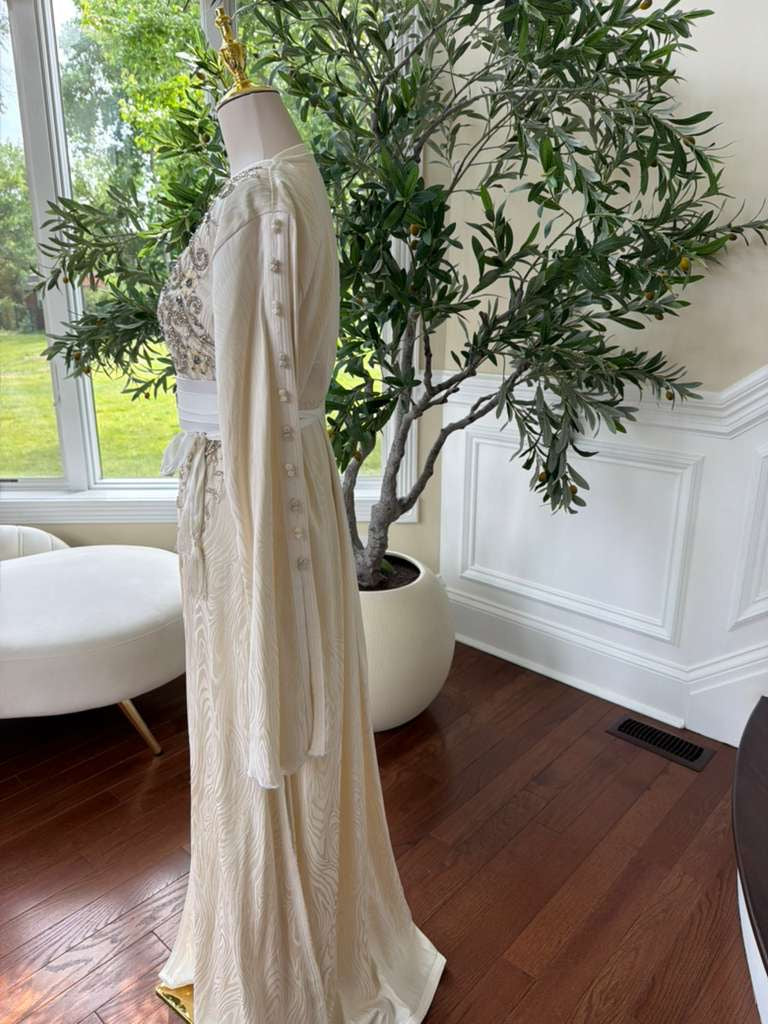 White Beaded Embroidery Kuftan