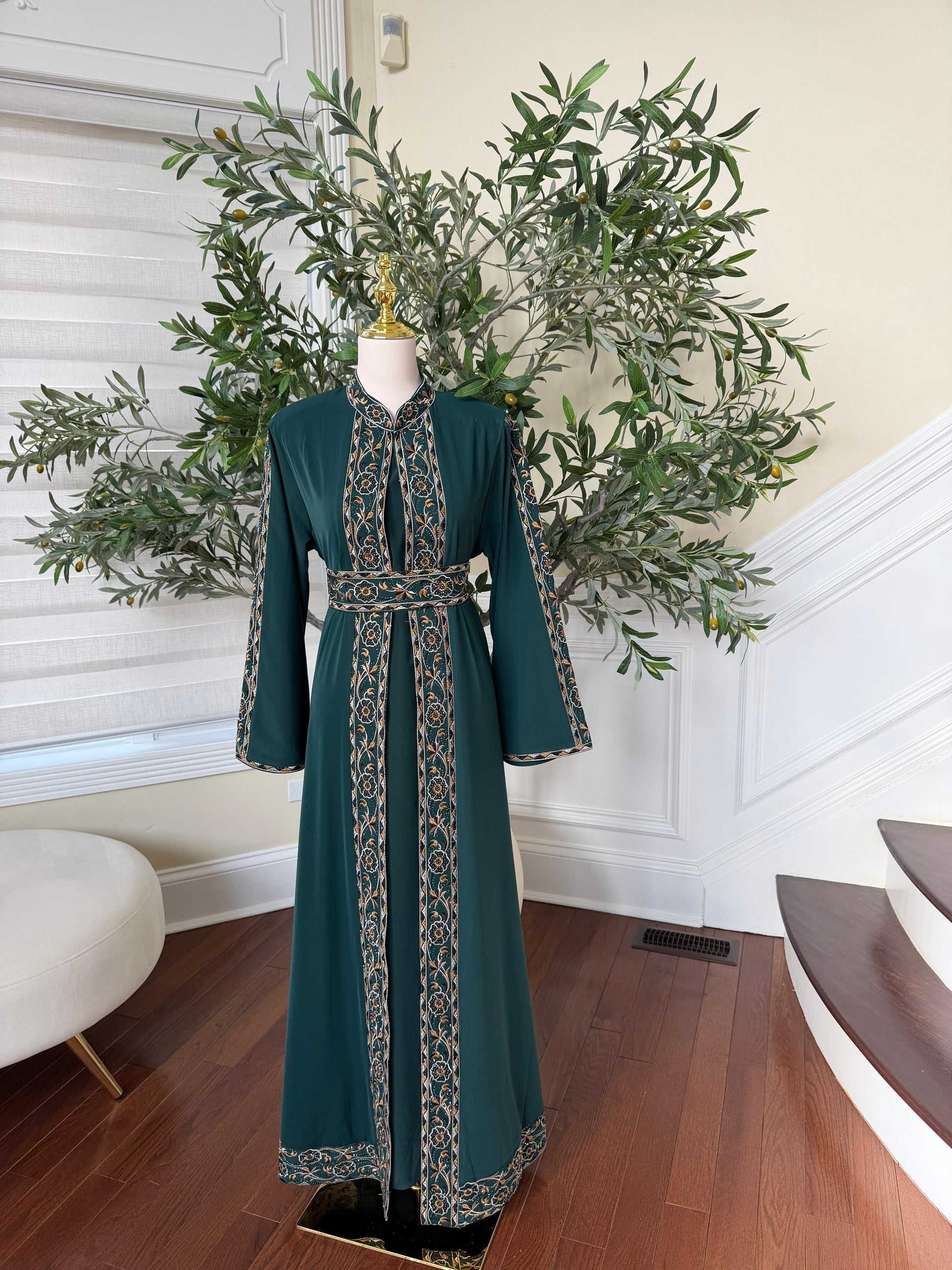 Green Tatreez Elegance Thobe