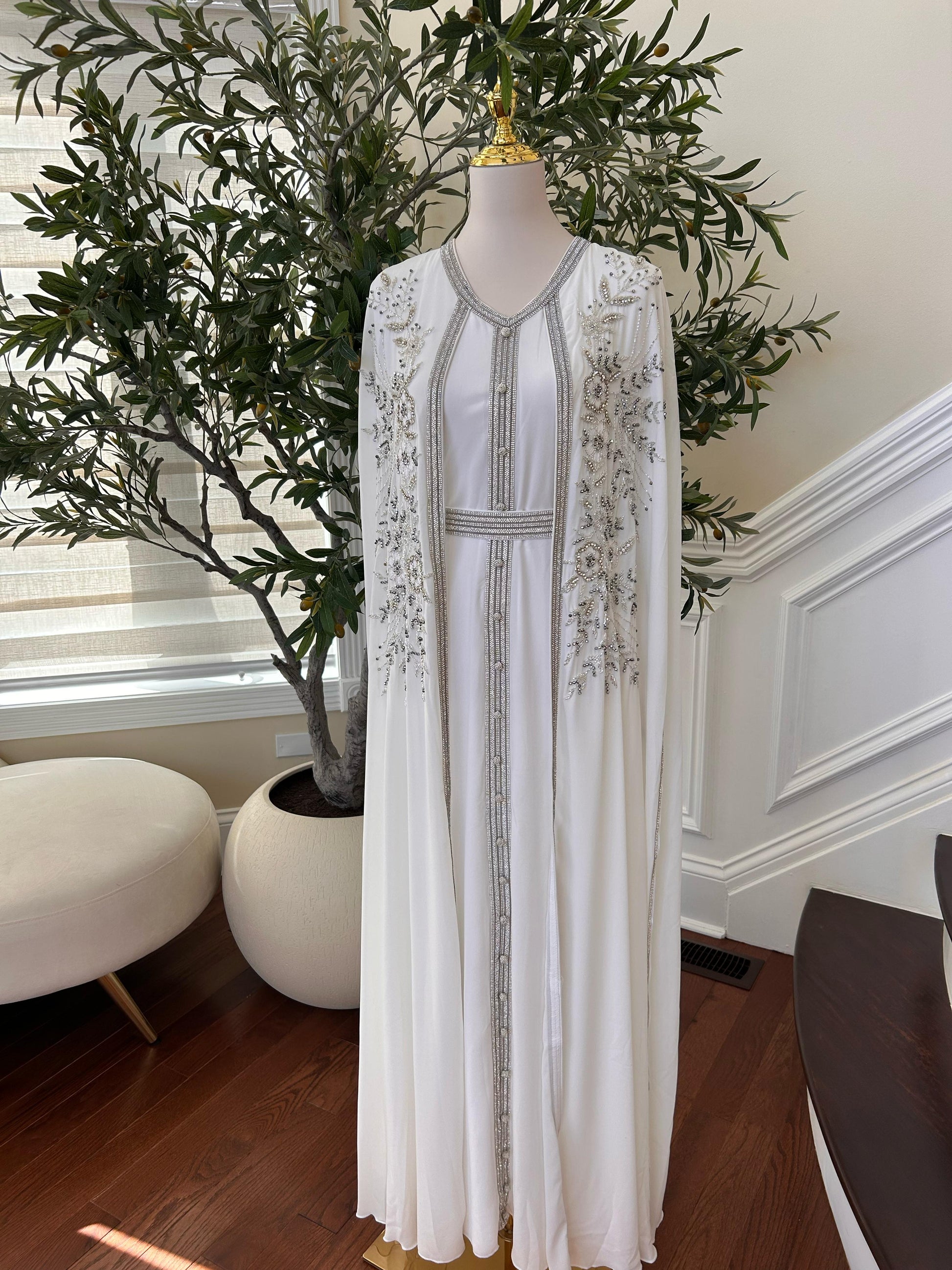 White Royale Floral Kuftan