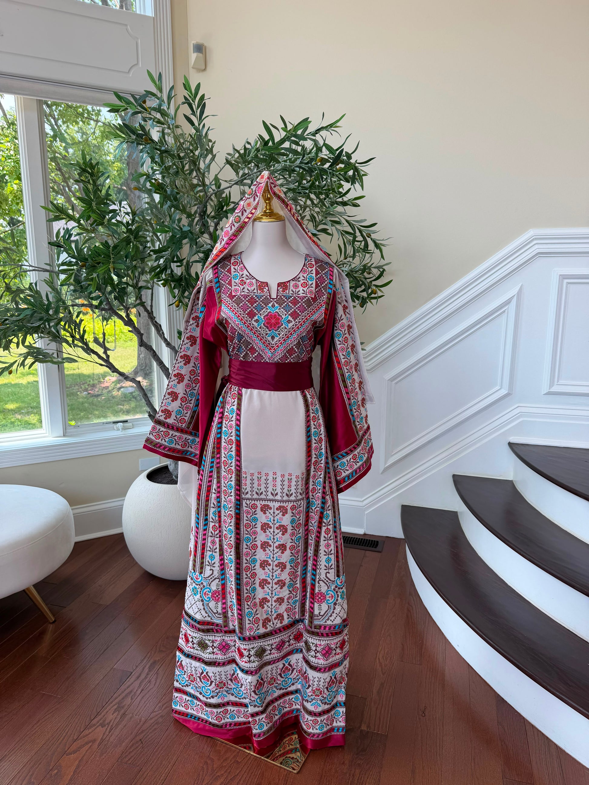 Cream Embroidery Tatreez Thobe