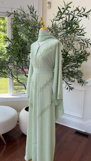 Light Green Charming Modesty Abaya