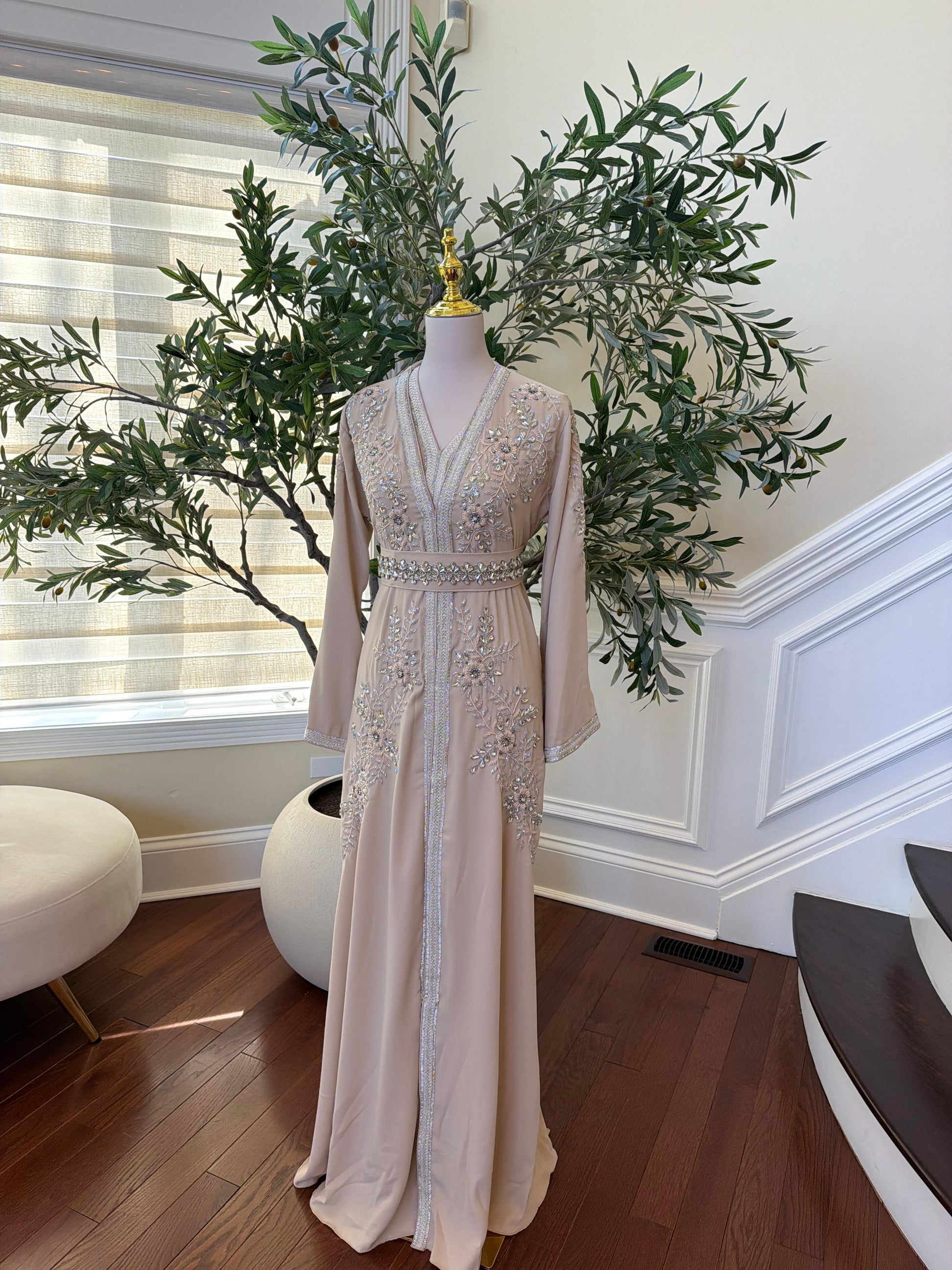 Cream Beaded Royale Kuftan