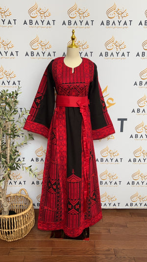 Black/Red Palstainen EmbroideryTraditional