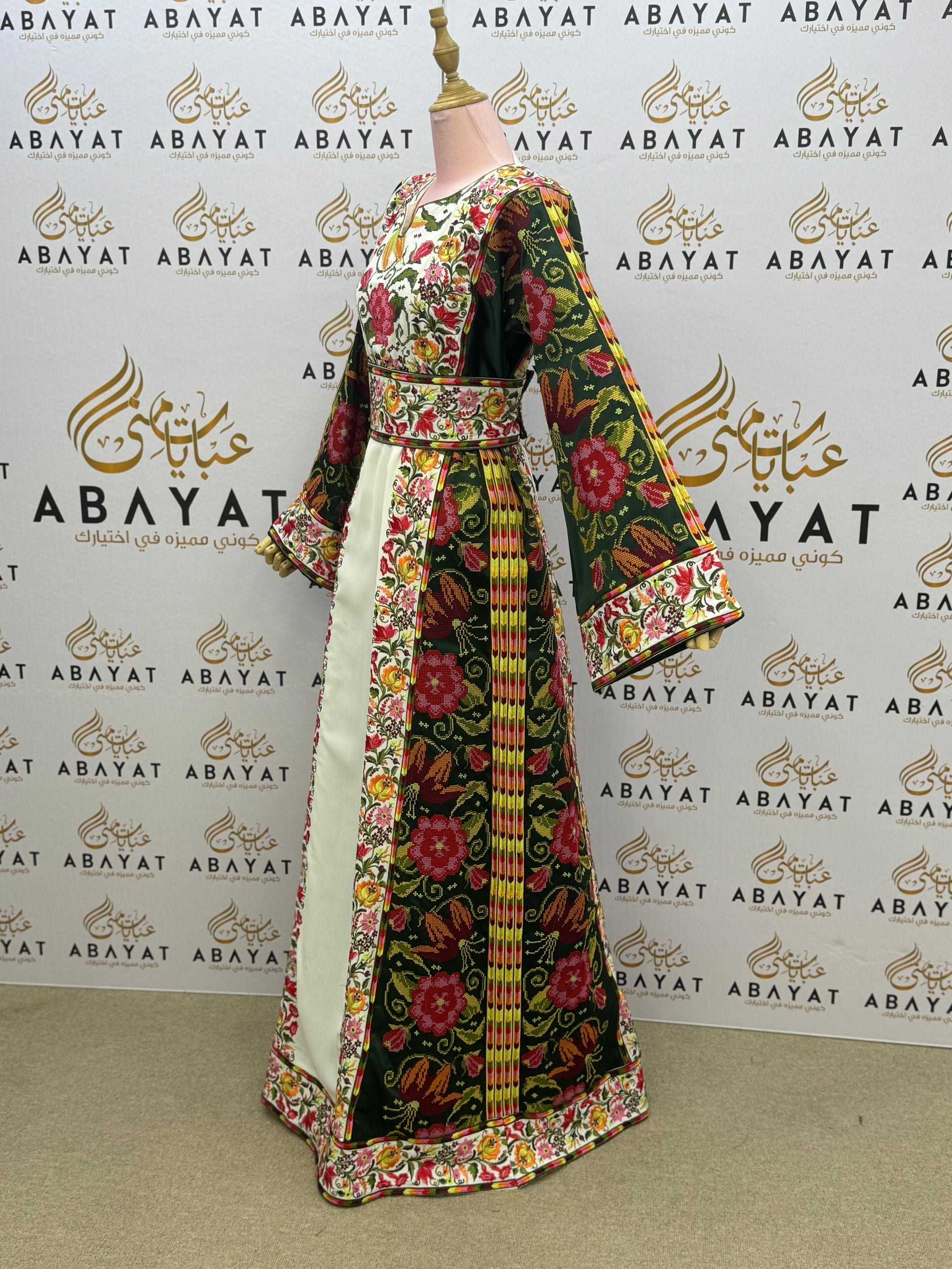 Embroidery Tatreez Floral Thobe /A