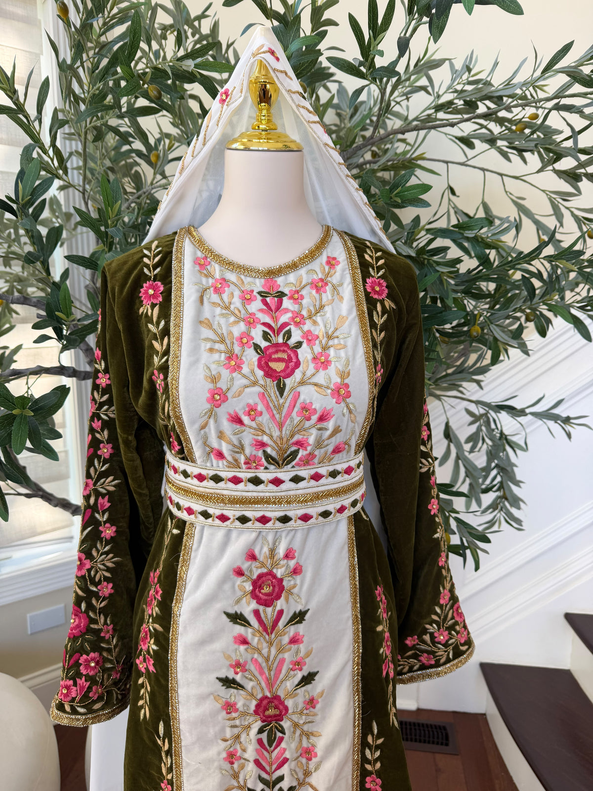 Elegant Olive Green Velvet Thobe with Pink Floral Embroidery(scarf not included)