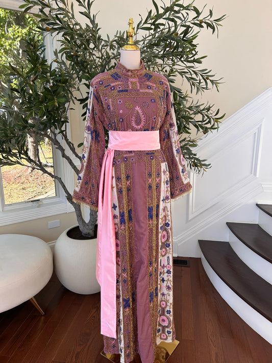 Pink Velvet Stone Thobe
