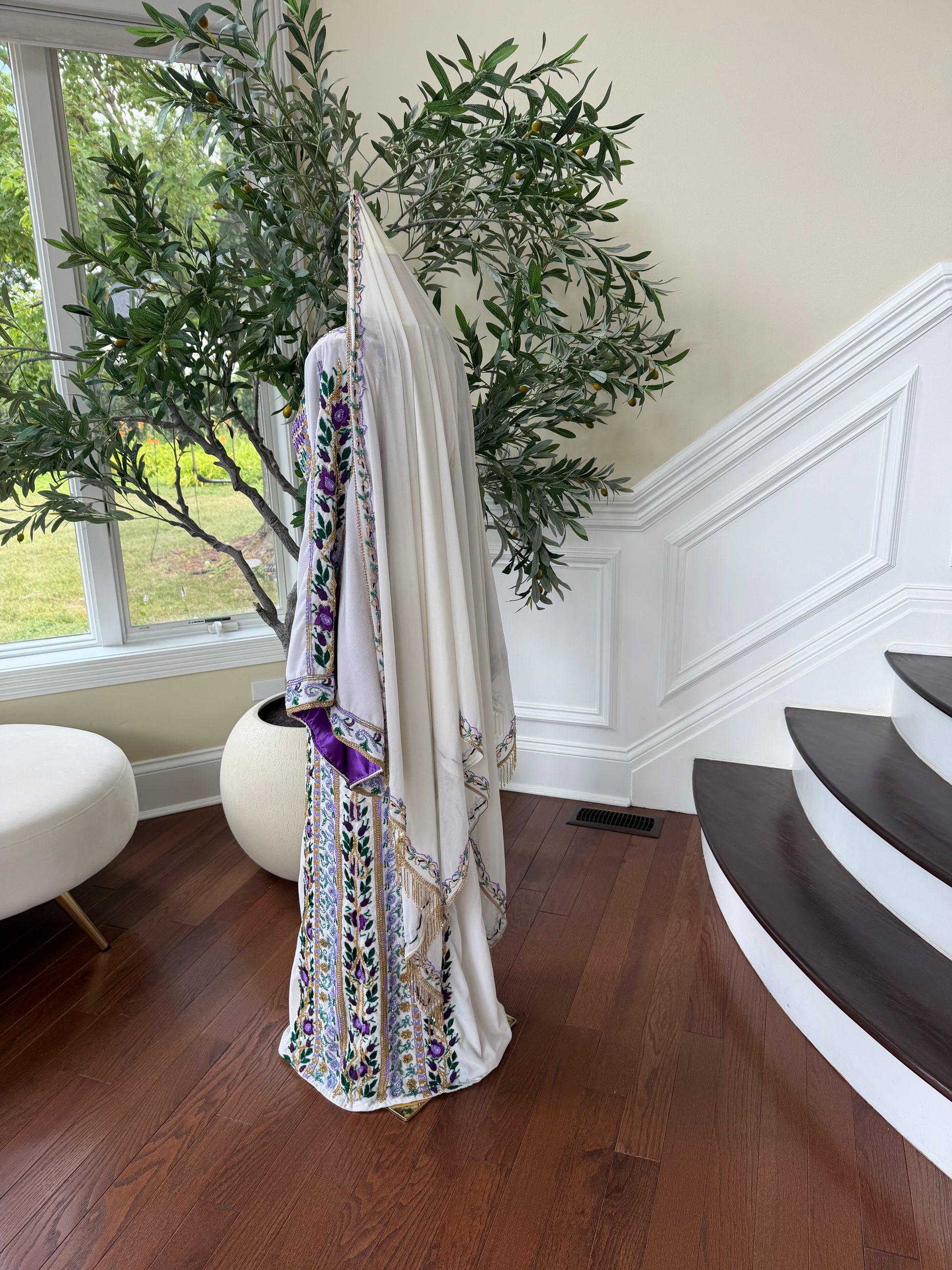 Velvet White Stone Purple Embroidery Thobe