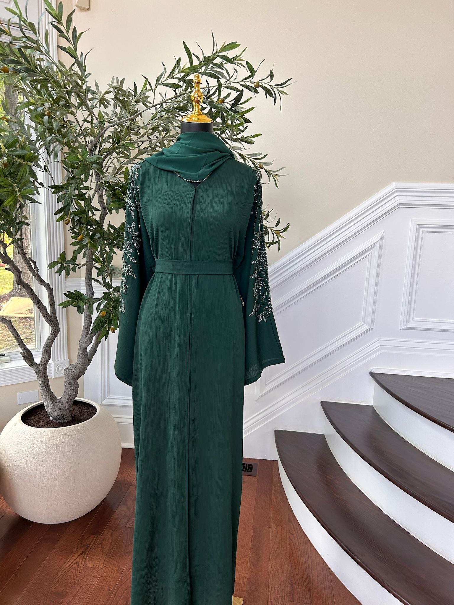 Green Sleeve Charm Abaya