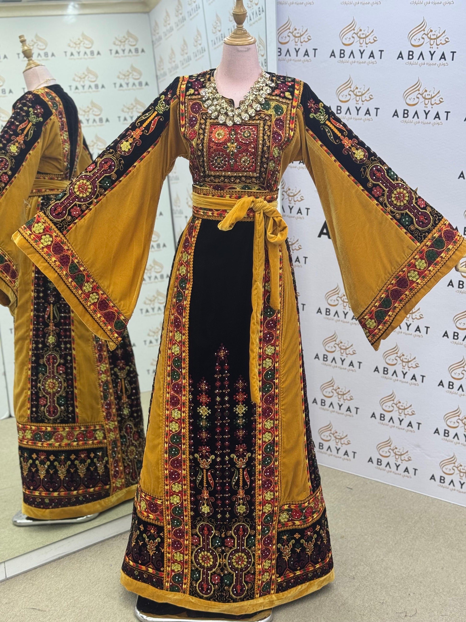 Premium Palestinian Malakah Velvet Thobe – Mustard Gold & Black Embroidery