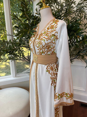 Golden White Embellished Royale Kuftan