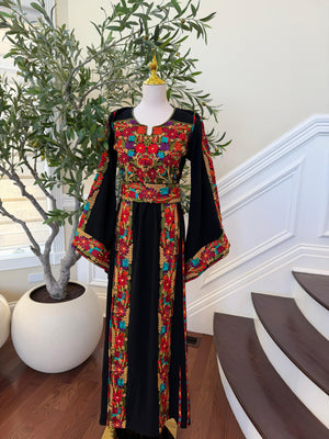 Black Embroidery Tatreez Thobe