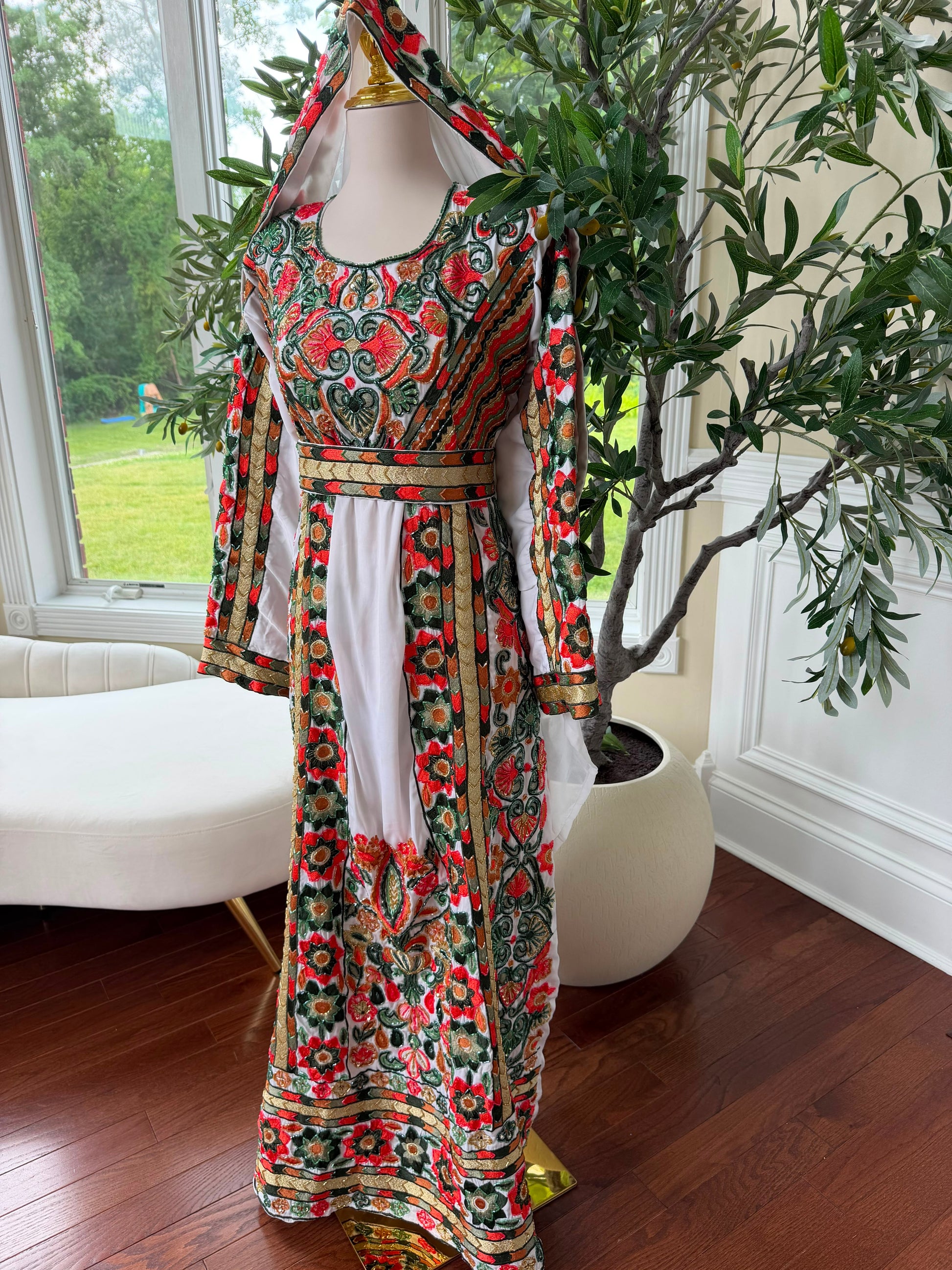 Velvet Embroidery Beaded Thobe