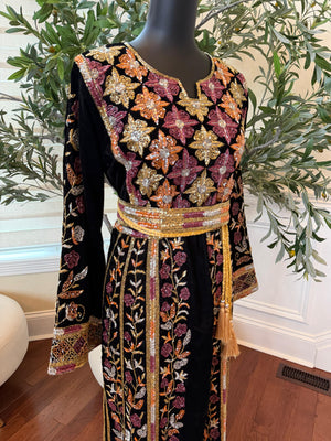 Beaded Stone Floral Elegance Thobe