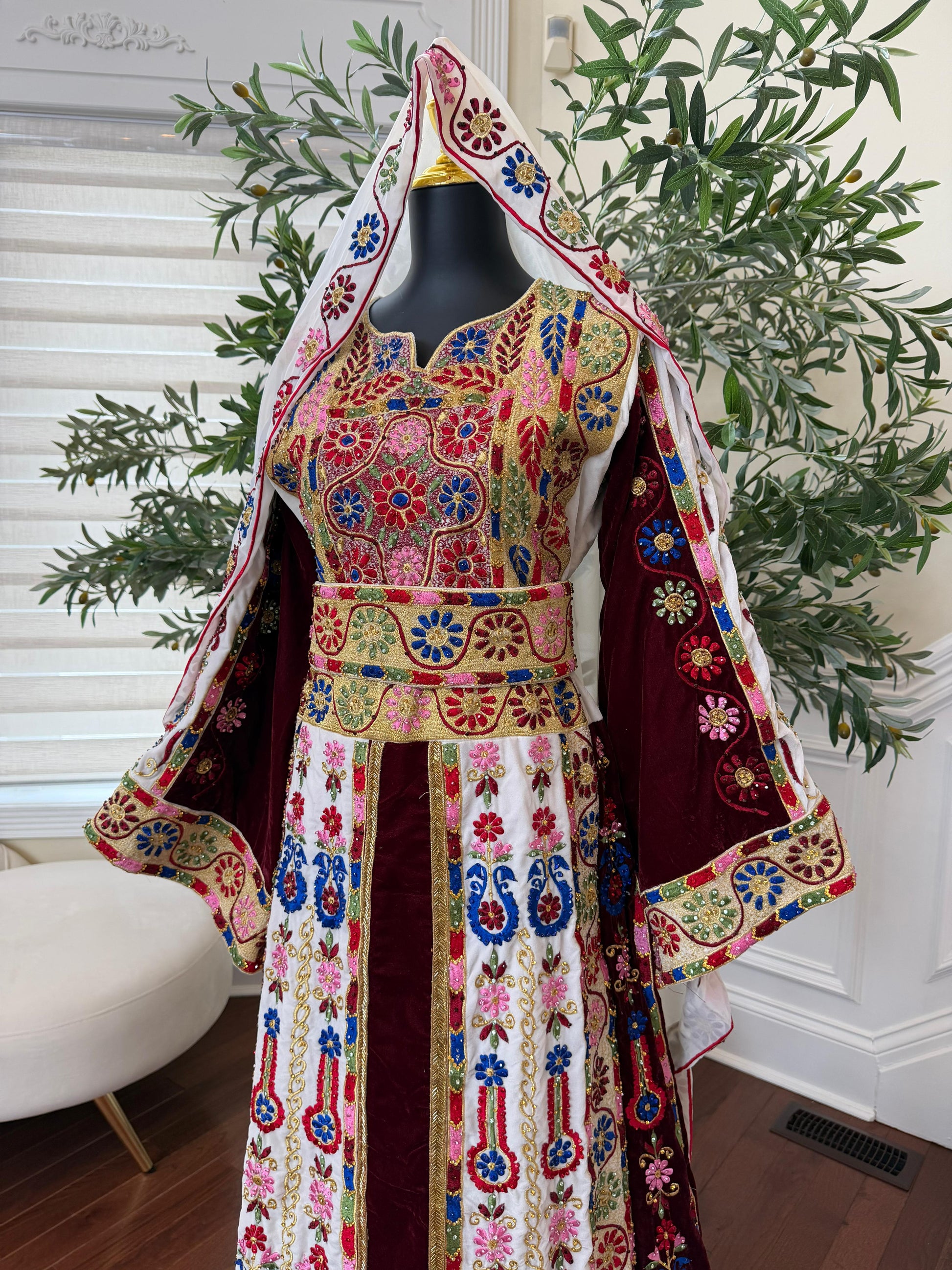 Velvet Maroon and White Traditional Tatreez Sabal Kharaz Detail Thobe