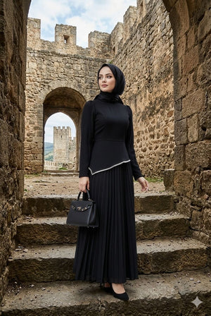 Black Bloom Elegance Maxi Dress