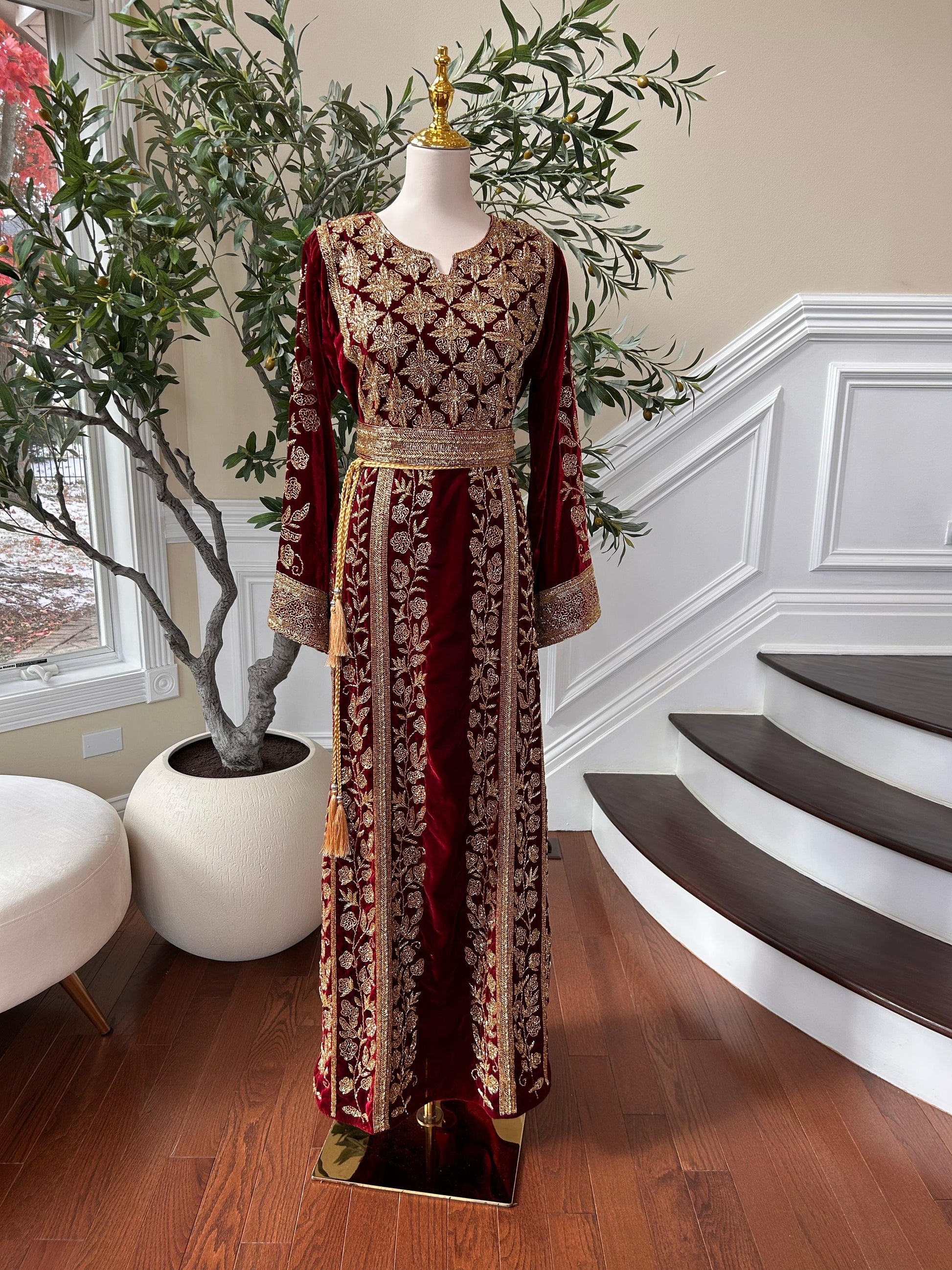 Golden Red Beaded Stone Thobe