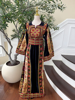 Navy Blue Embroidery Tatreez Thobe