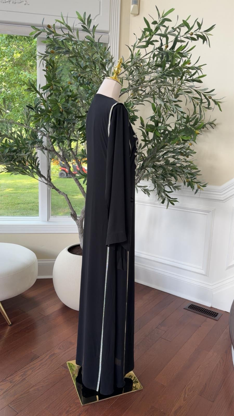Luxury Black Kaftan with Intricate Silver Detailing