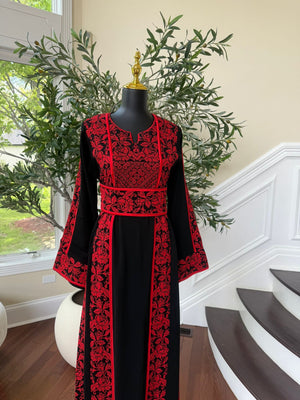 Elegant Red Tatreez Thobe / A