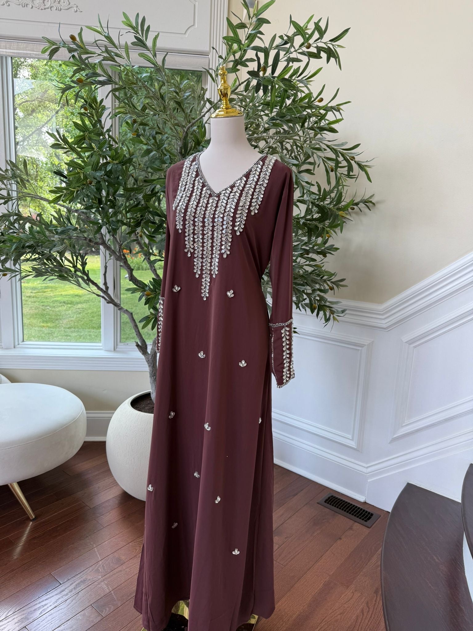 Burgundy Glow – Kaftan with Cascading Crystal Neckline