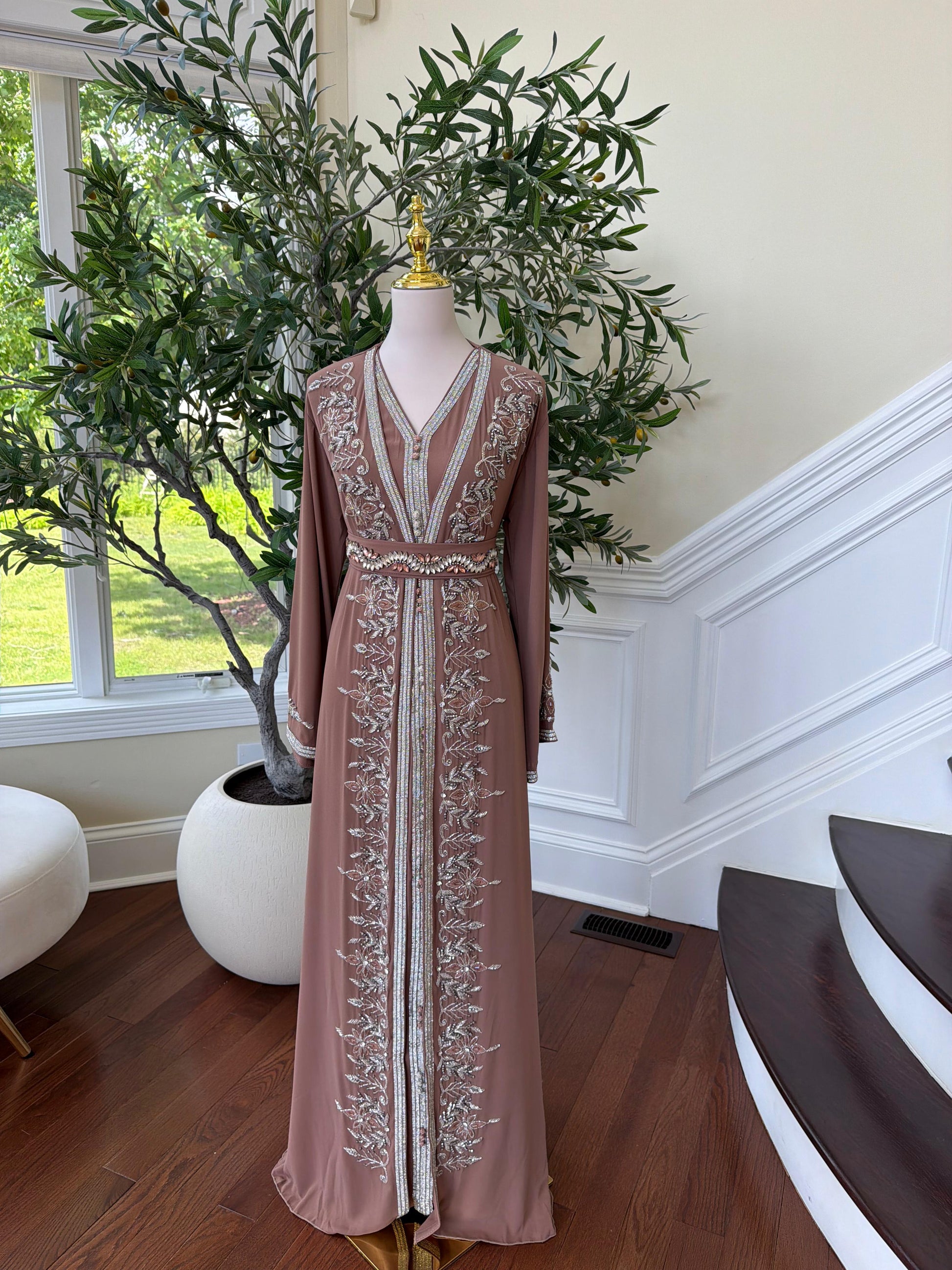 Dusty Rose Beaded Elegance Kuftan