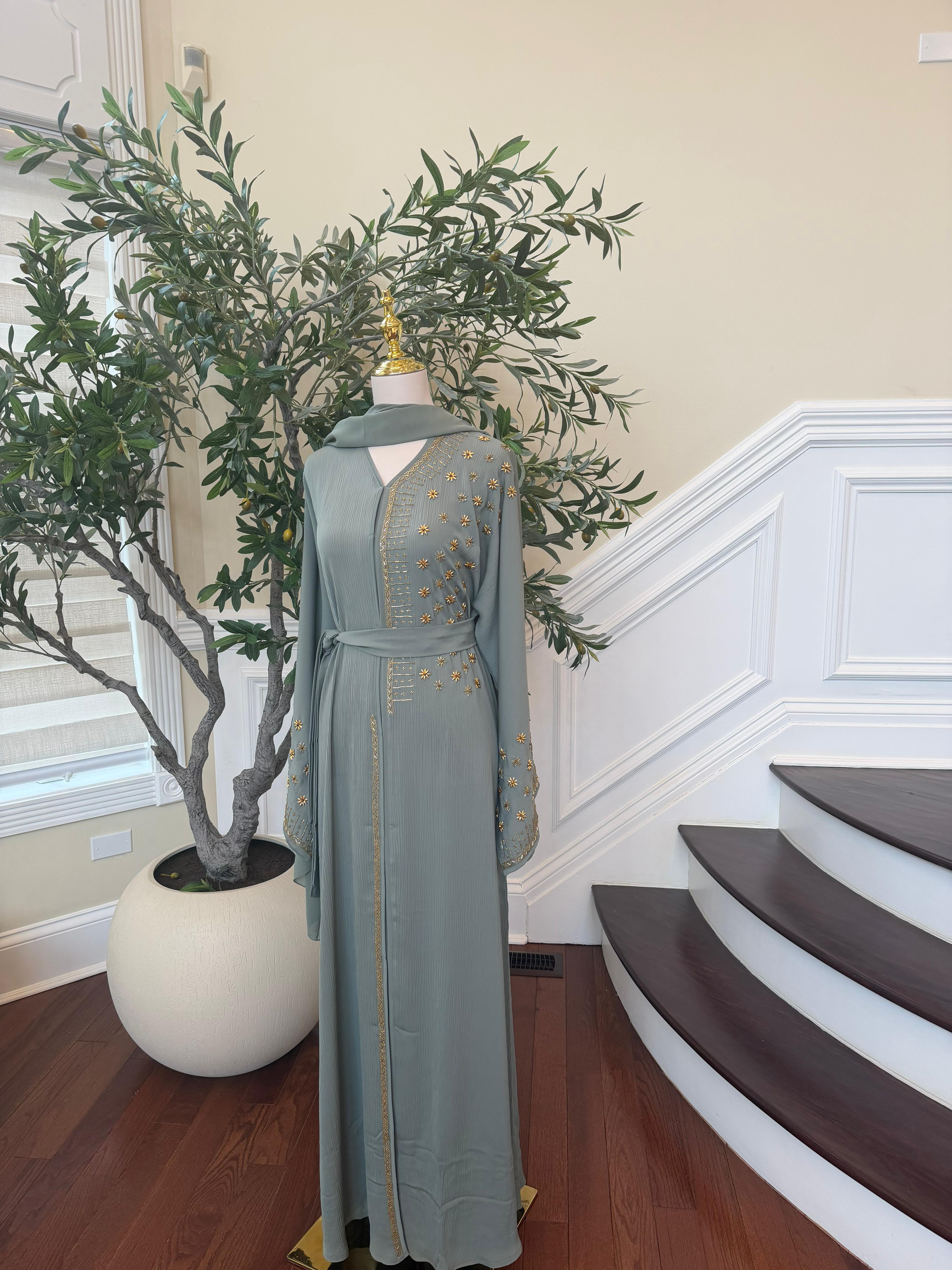 Mint Golden Nujum Abaya