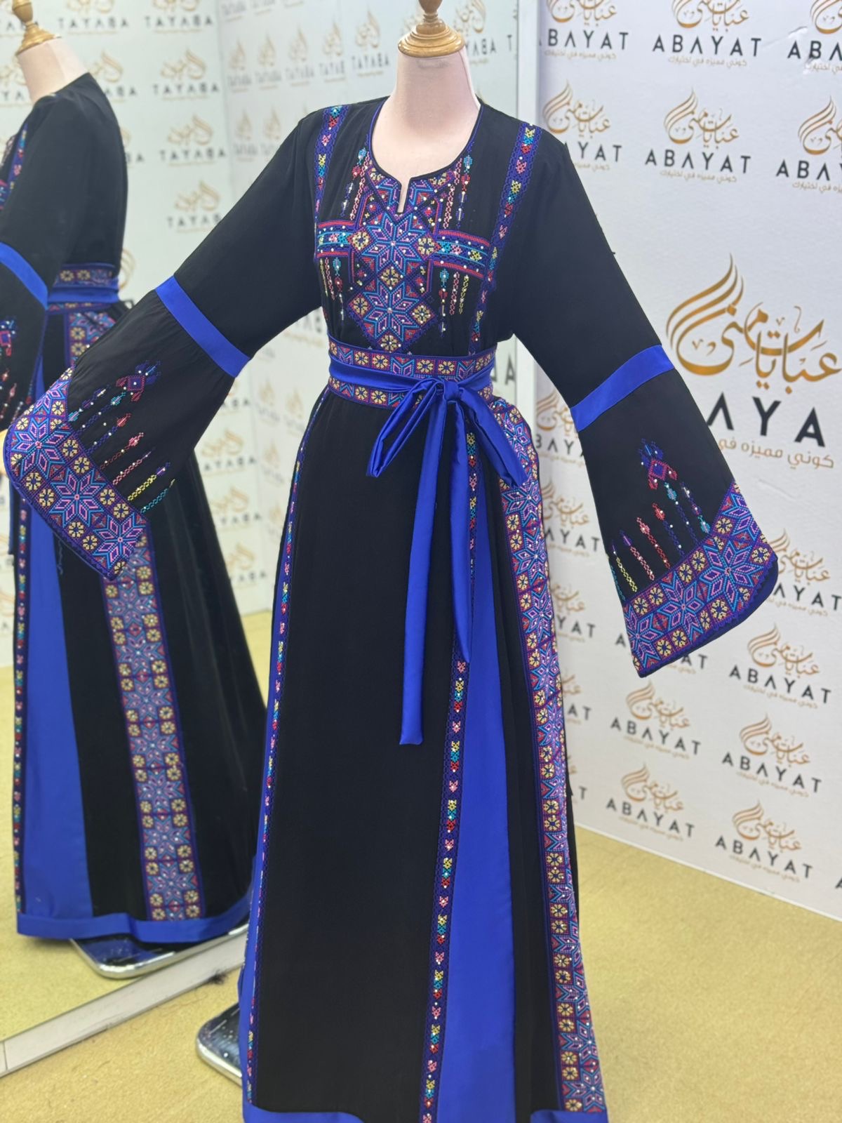 Black Embroidery Embellished Tatreez Thobe