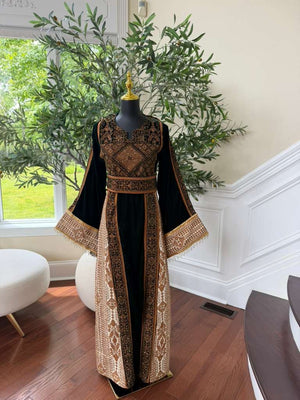 Velvet Green Embroidery Tatreez Thobe