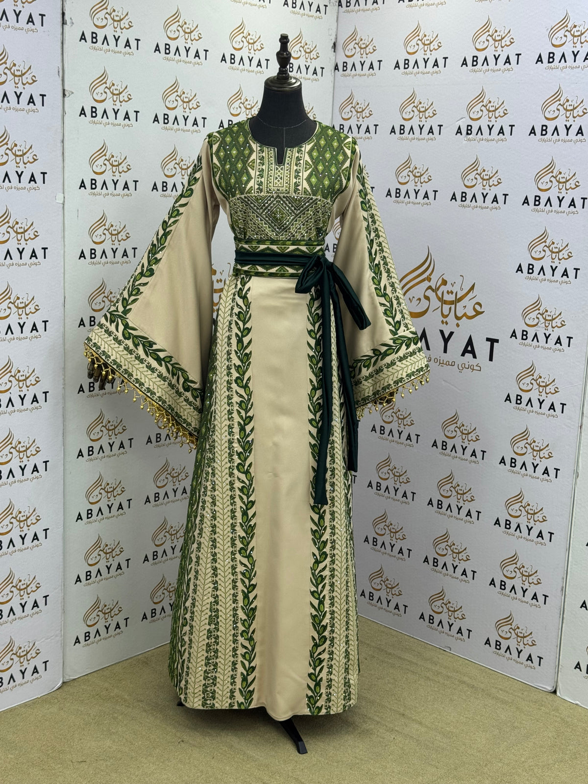 Olive Palestinian Tatreez Kaftan – Emerald Green & Ivory