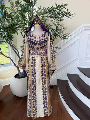Cream makmal thobe with purple flowers (scarf not included)