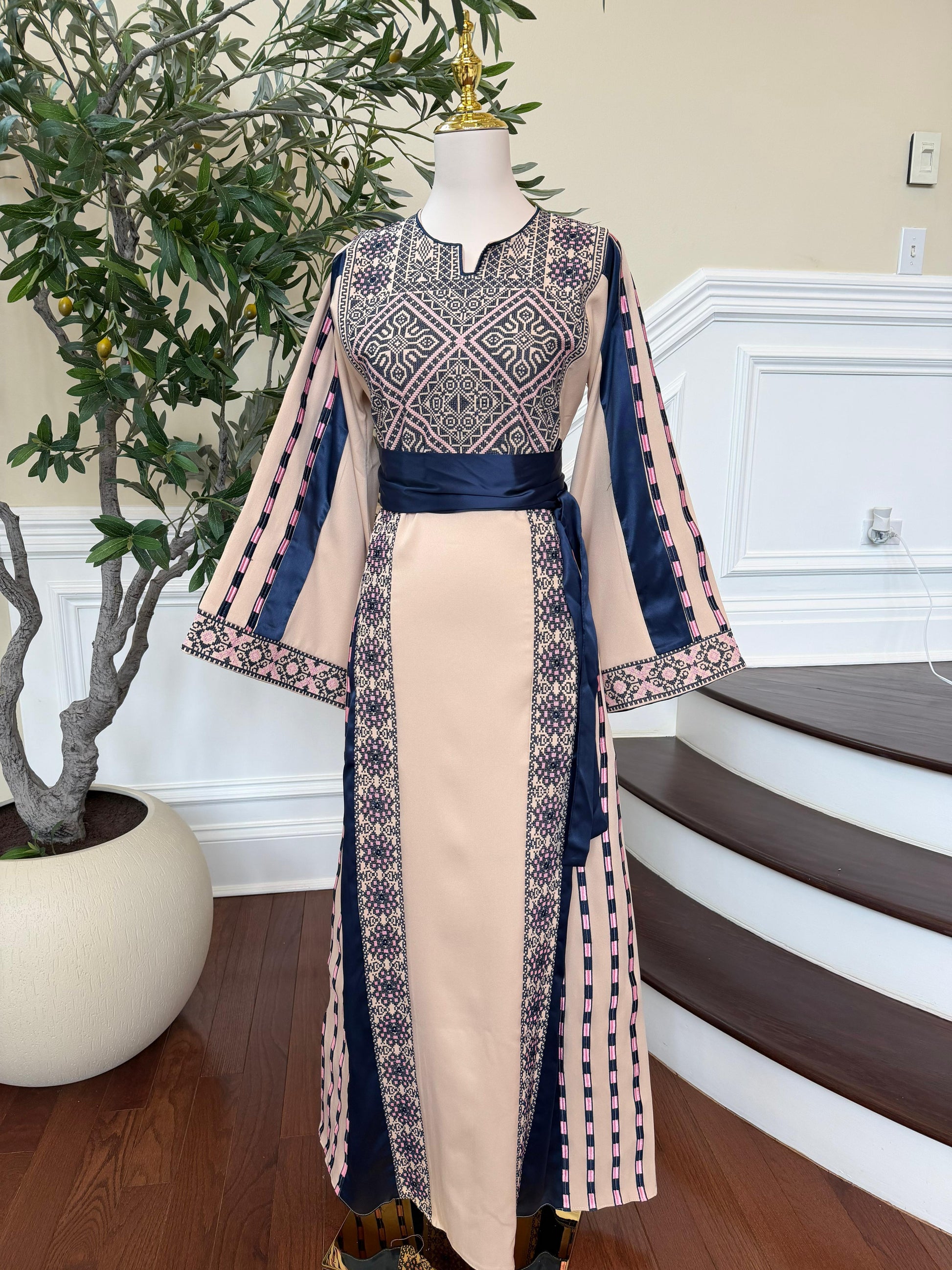 Royal Blue Embroidery Tan Thobe