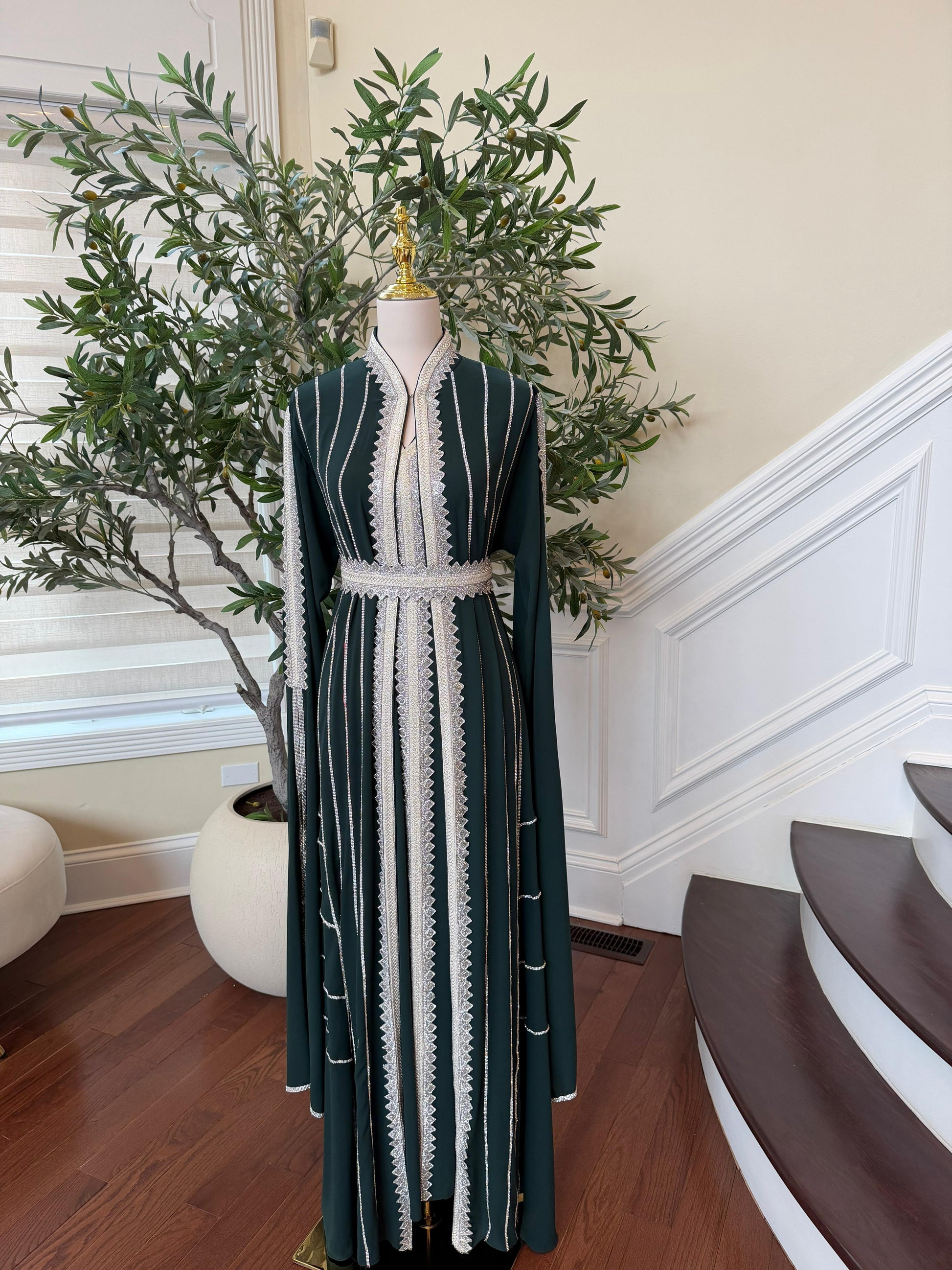 Green Silver Stone Essence Kuftan