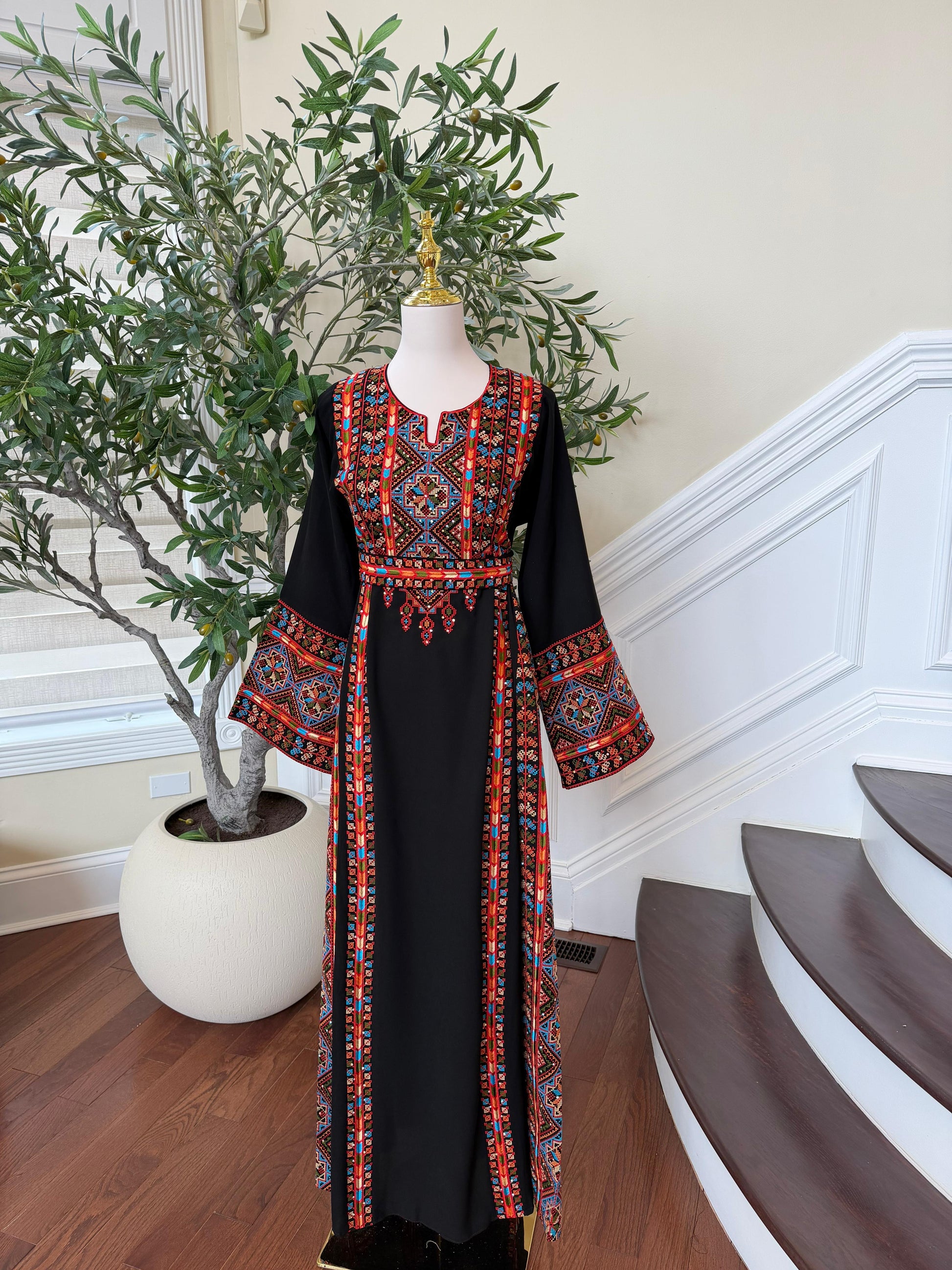 Red Embroidery Tatreez Black Thobe