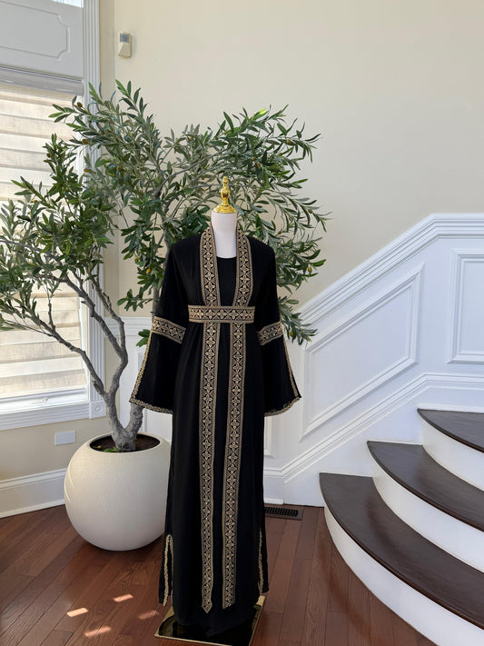 Black Two Piece Embroidered Thobe