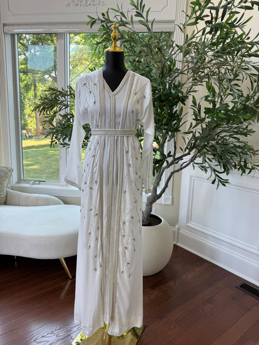 Floral White Grace Kuftan