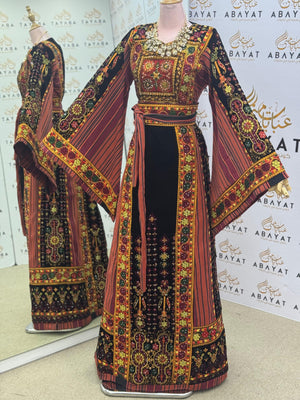 Premium Palestinian Malakah Velvet Thobe – Black & Burgundy Embroidery