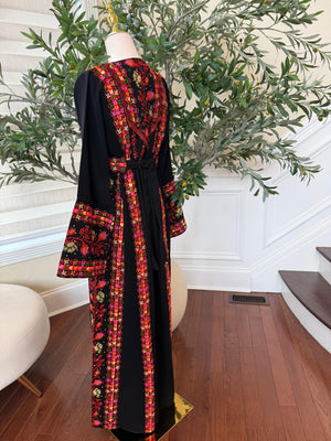 Embroidery Black Tatreez Rose Thobe