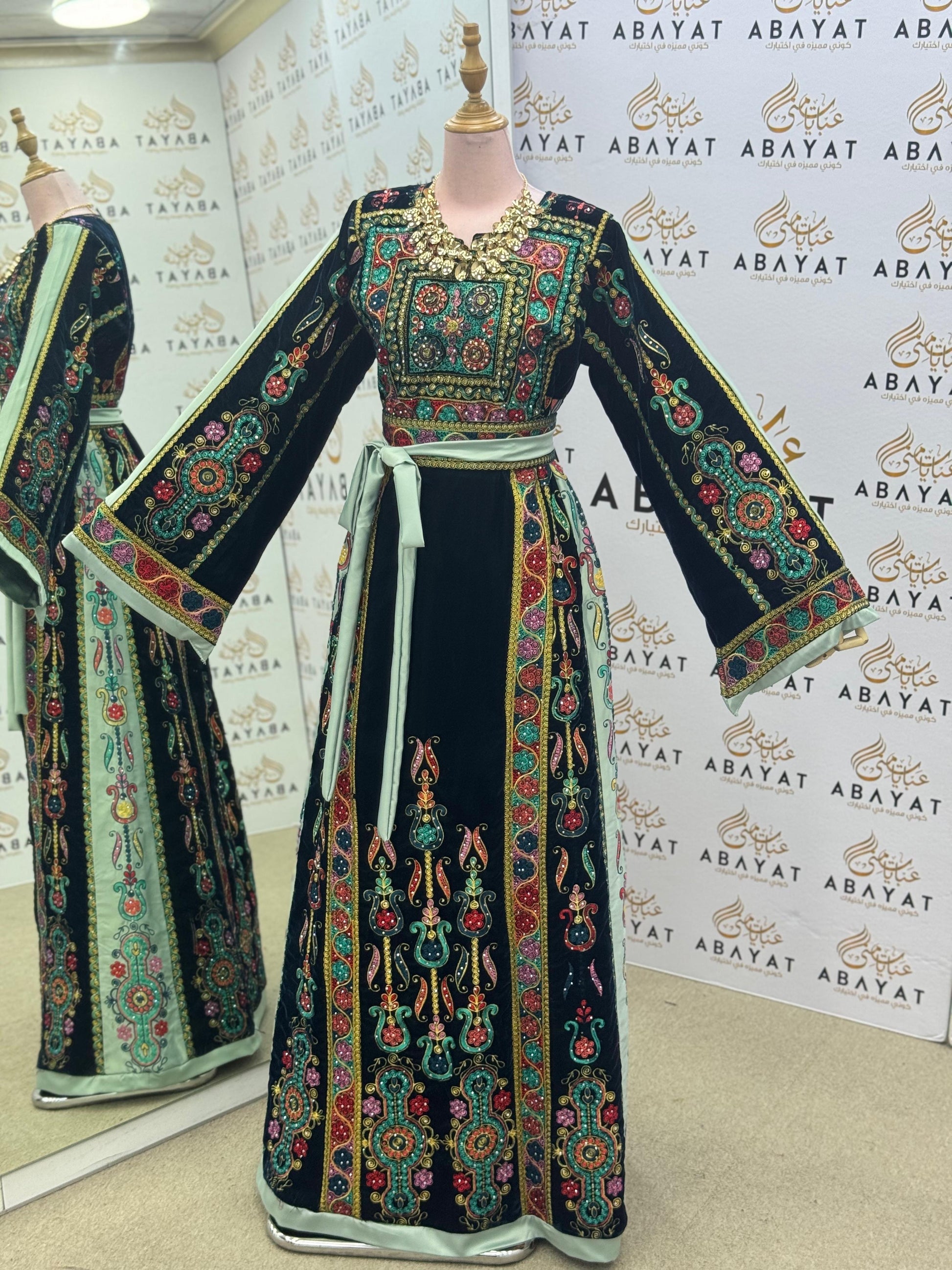 Premium Palestinian Malakah Velvet Thobe – Mint Green & Black Embroidery