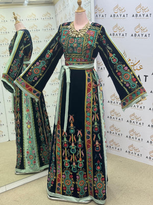 Premium Palestinian Malakah Velvet Thobe – Mint Green & Black Embroidery