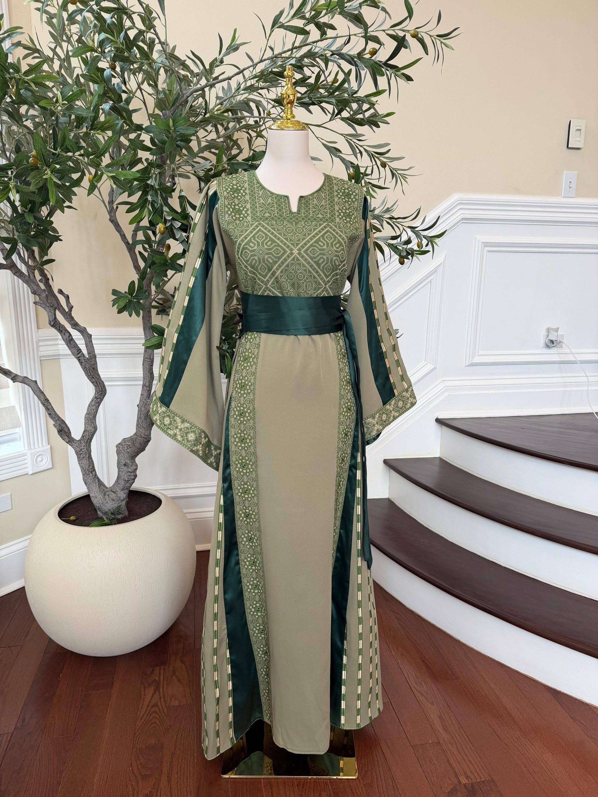 Olive Heritage Embroidery Tatreez Thobe