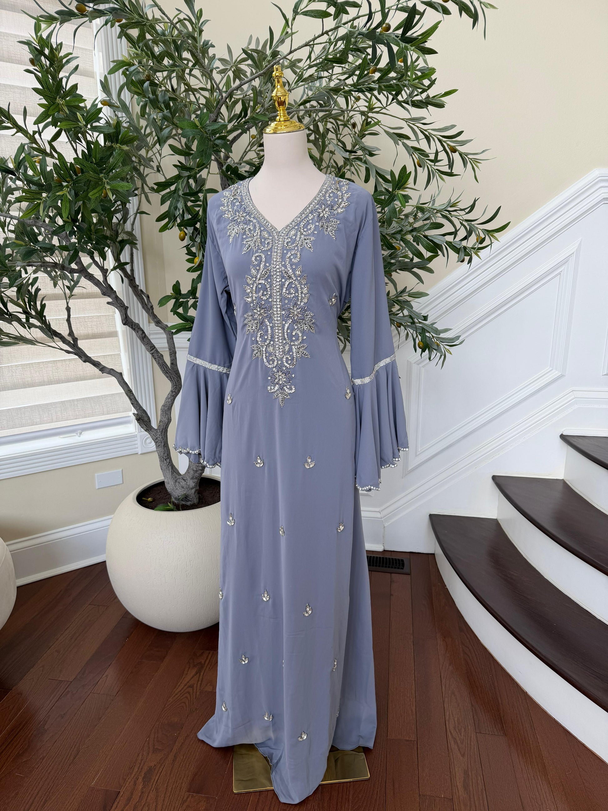 Crystal Grey Stone Kuftan