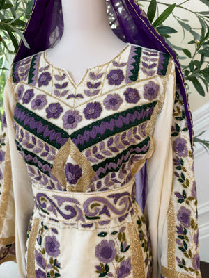 Cream makmal thobe with purple flowers (scarf not included)
