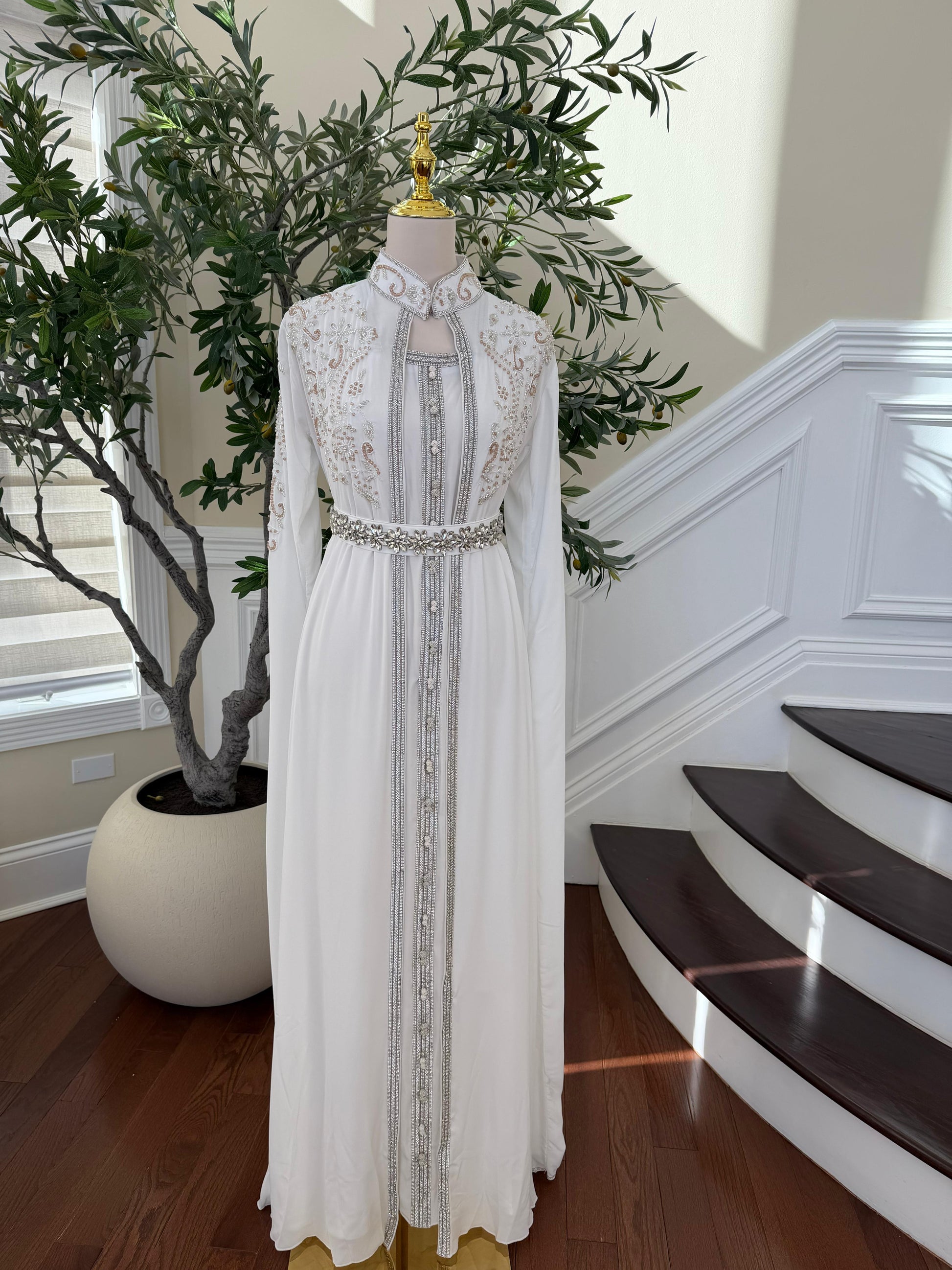 White Crystal Beaded Stone Kuftan