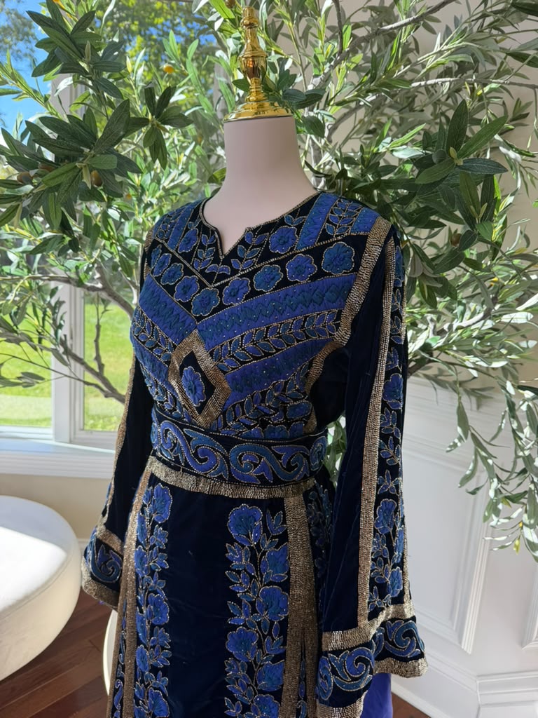 Royal Midnight Blue Embroidered Traditional Thobe (scarf not included)