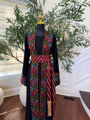 Black Embroidery Tatreez Floral Thobe