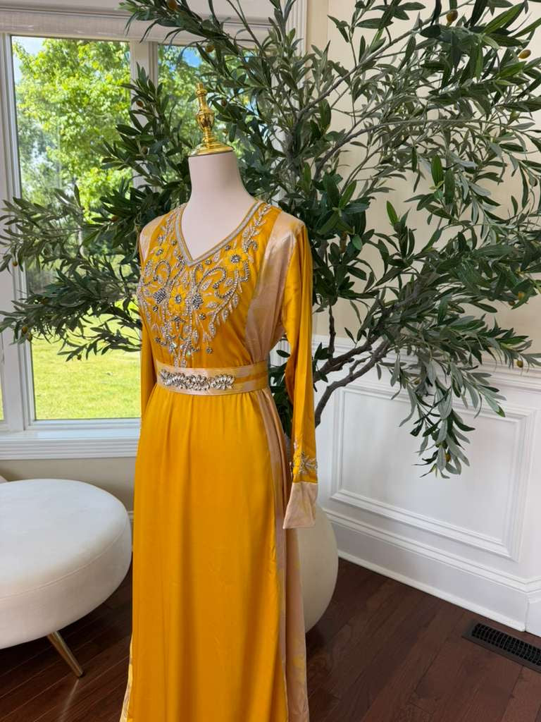Yellow Beaded Embroidery Elegance Kuftan